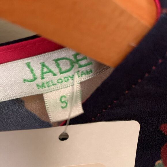 Jade top - Picture 2 of 4